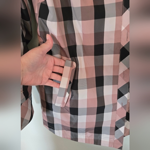 Simple Life Pink Plaid Raincoat Size Medium - Picture 4 of 7